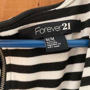 Forever 21. US size Med, B&W dress